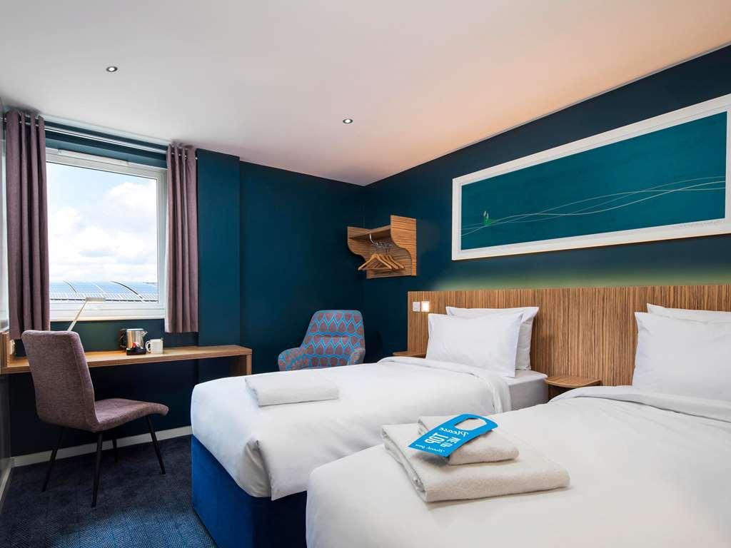 Travelodge Wincanton Habitación foto